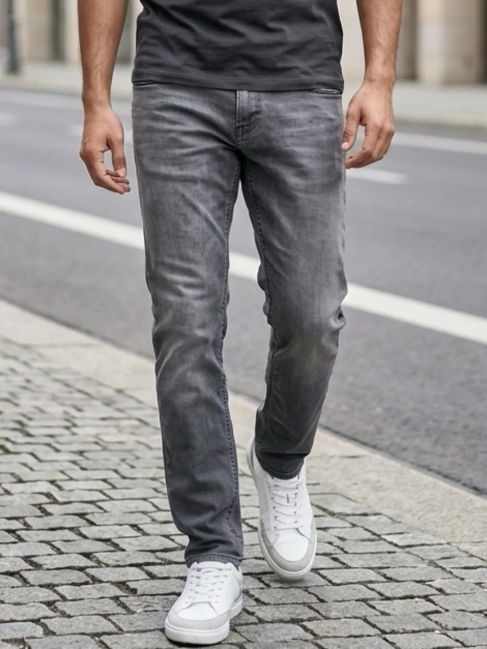 EUC Michael Kors Men’s Black Wash Parker Slim Fit Casual Pants - Size 32